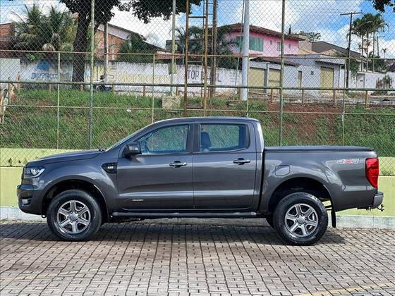 FORD RANGER 2.2 XLS 4X4 CD 16V DIESEL 4P AUTOMÁTICO FORD RANGER 2.2 XLS 4X4 CD 16V DIESEL 4P AUTOMÁTICO